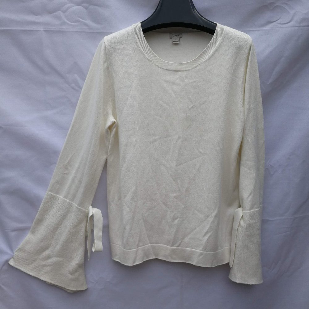 J.CREW Round Neck Long Sleeve Sweater Women Size: M/White